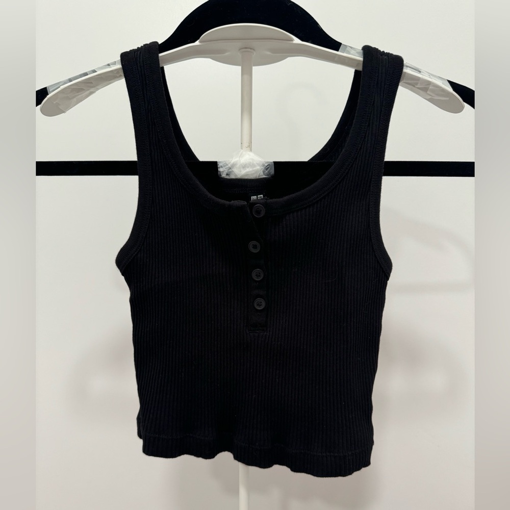 Uniqlo